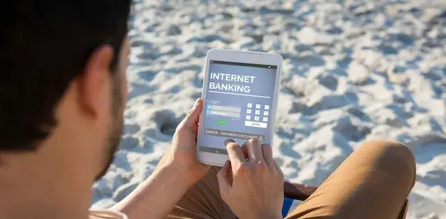 Yunanistan eSIM Fiyatları: Karşılaştırın ve Tasarruf Edin